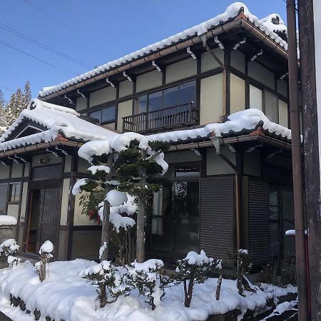 Guesthouse Takayama Hanzansha Exterior photo