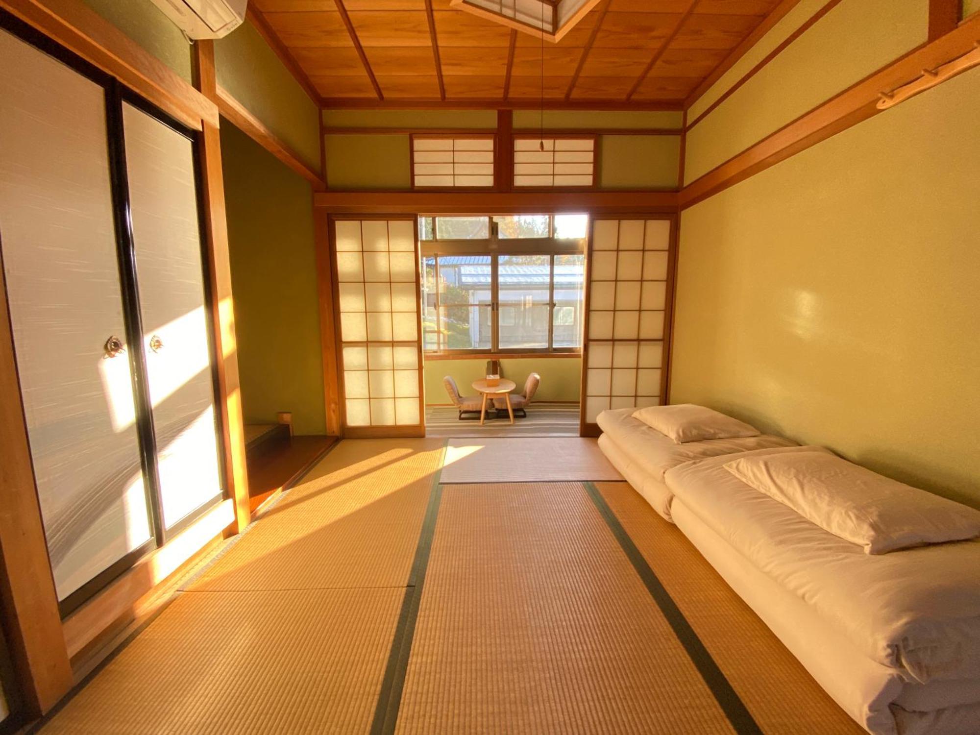 Guesthouse Takayama Hanzansha Exterior photo